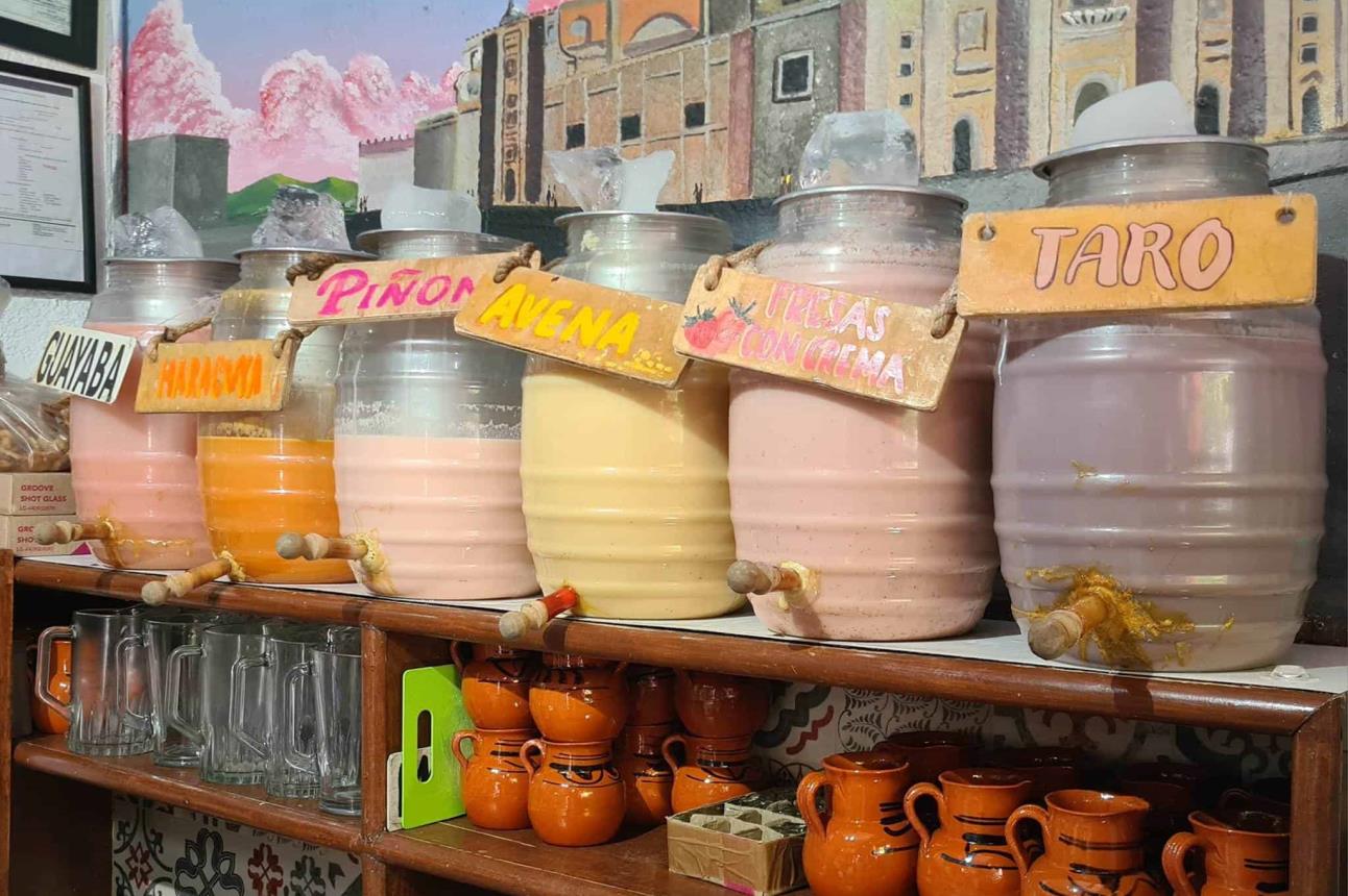 Feria del Pulque 2024 en el Centro Histórico de Puebla, tendrá una amplia variedad de productos. Foto: Cortesía