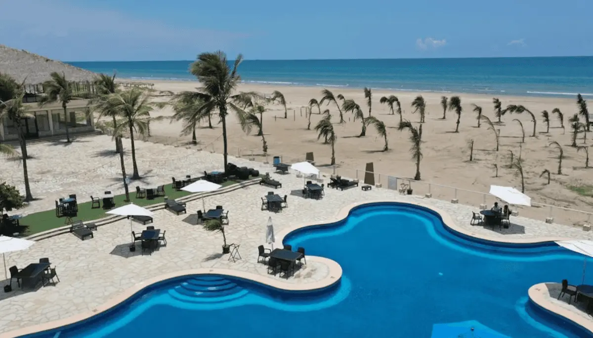 Vista al mar desde el hotel Arenas del Mar en Tampico