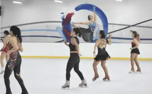 Diviértete patinando sobre hielo en Cuernavaca