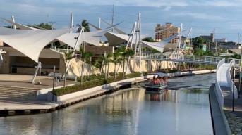 Paséate en lancha por el canal de Cortadura en Tampico