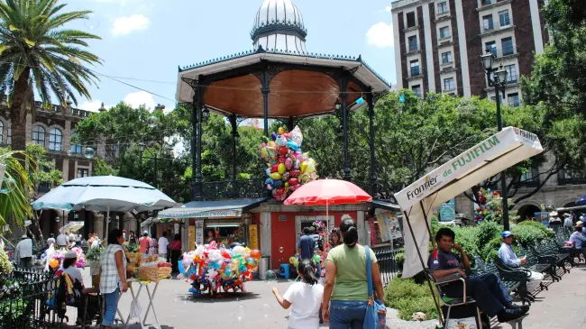Visita la Plaza o Jardín de Juárez en Cuernavaca. Foto Wikipedia