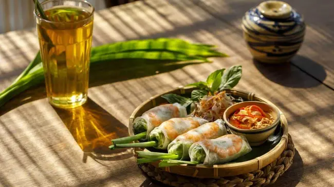 Receta para preparar rollos primavera desde casa. Foto Pixabay