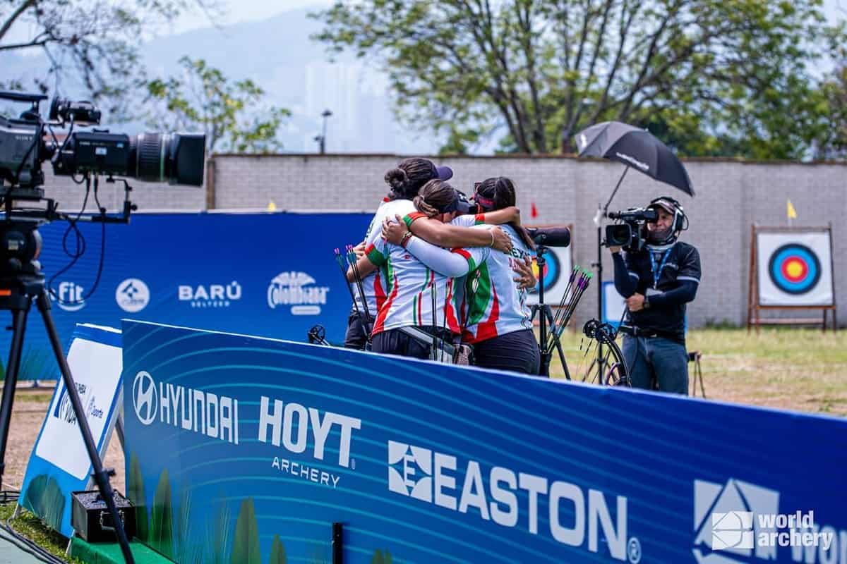México gana cuatro medallas en pruebas de arco compuesto