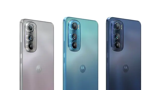 El Motorola Moto Edge 30 viene con una pantalla de OLED de 6,5 pulgadas con buen desempeño. Foto: Cortesía