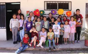 ¡Lectura y la Creatividad! Niños y niñas participan en el taller de primavera en la Biblioteca Pública de Laguna de Canachi