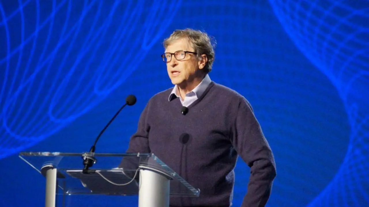 El magnate empresarial, Bill Gates, reveló cuál es la mejor fórmula para multiplicar los ahorros de manera efectiva