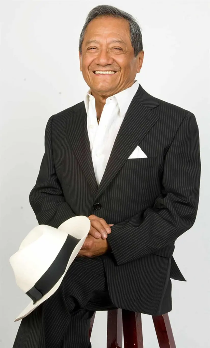 Armando Manzanero.