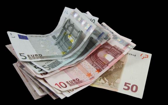 Precio del euro hoy martes 16 de abril de 2024, en los bancos de México