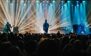 Interpol en CDMX; A qué horas inicia el concierto gratis en el Zócalo