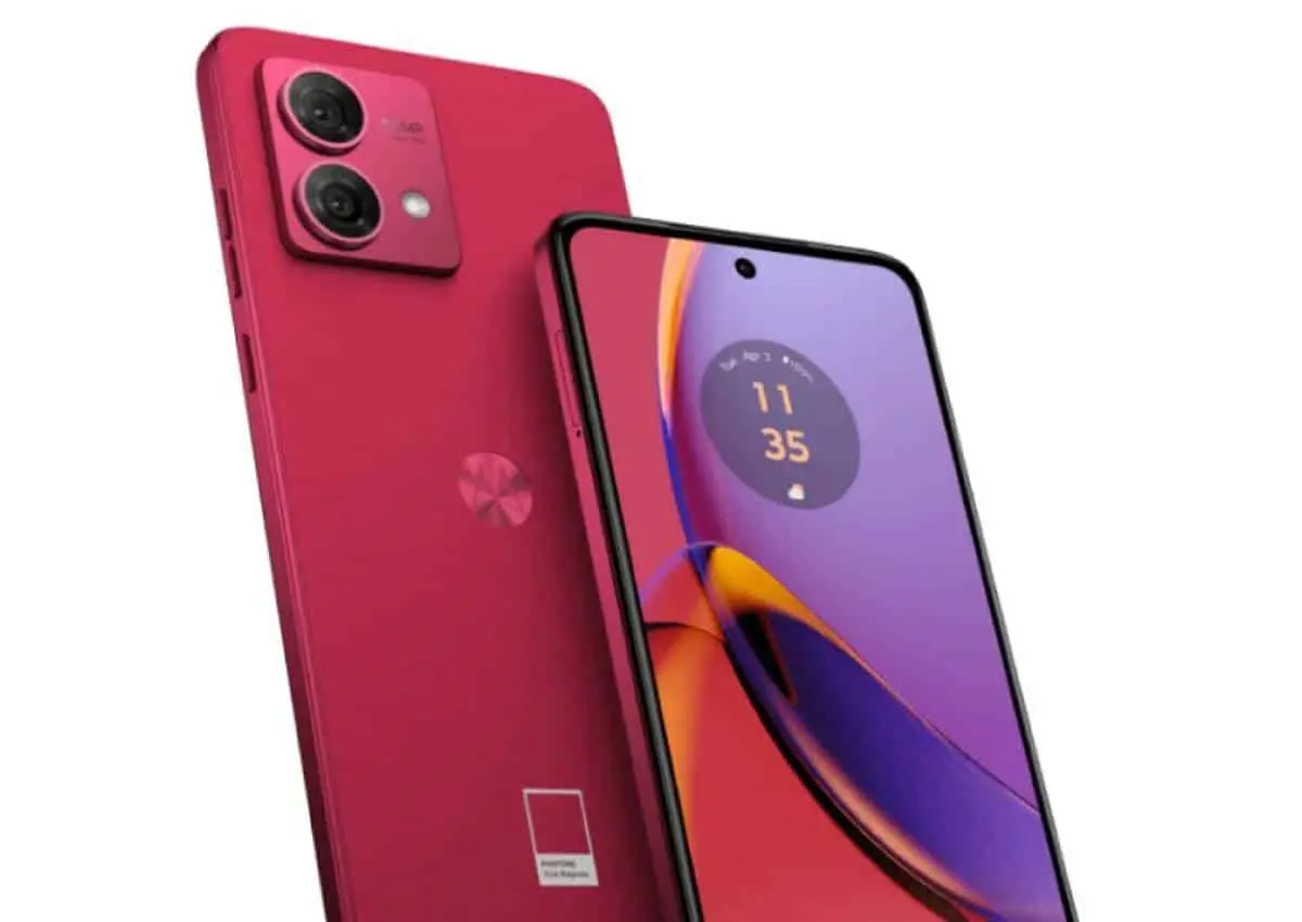 El Moto G84 tiene un rendimiento potente y batería duradera. Foto: Cortesía