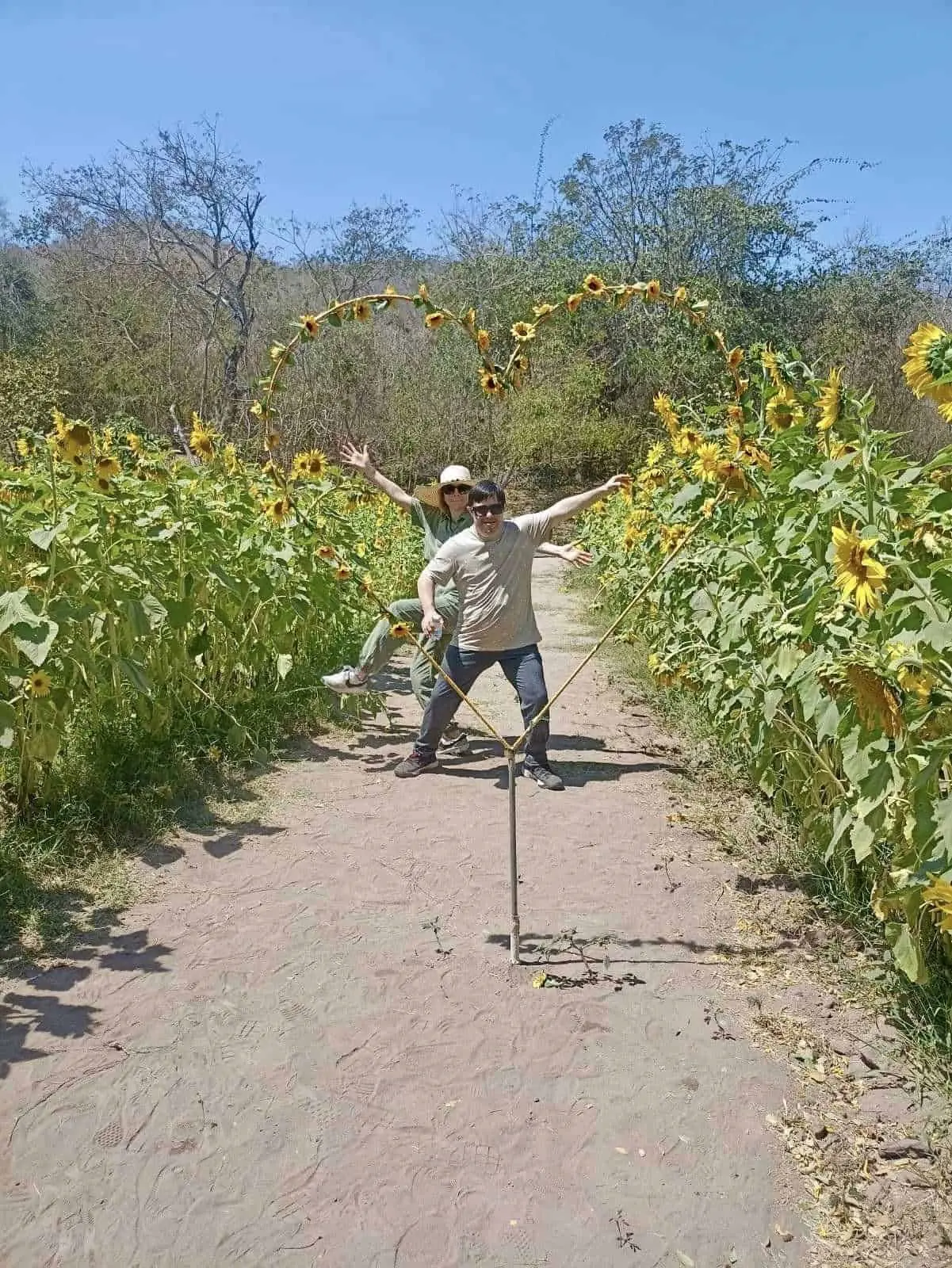 Las fotos del recuerdo durante el recorrido. Foto: Agroturismo Mzt