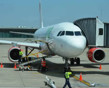 Viva Aerobús con vuelo directo del aeropuerto de Puerto Vallarta a la Ciudad de México