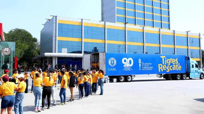 Brigada Multidisciplinaria Tigres al Rescate UANL reunió a 270 jóvenes para ayudar a 700 familias en la comunidad de La Ascensión, en Aramberri, Nuevo León. Foto UANL