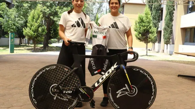 Ciclistas Daniela Gaxiola y Jessica Salazar obtienen pase a los Juegos Olímpicos.