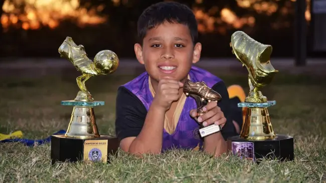 Heitian Israel Jacobo es un ejemplo de disciplina en el mundo del futbol.