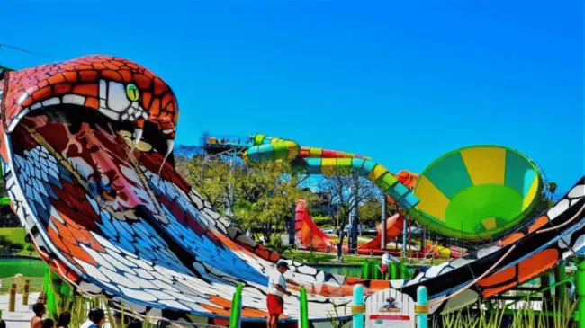 Six Flags Hurricane Harbor Oaxtepec, Foto El Souvenir