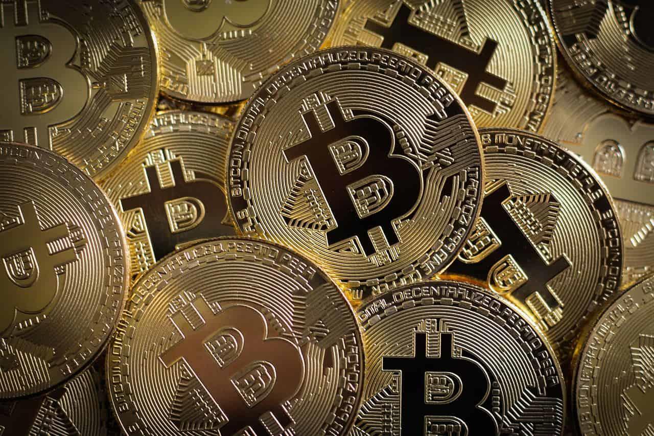 Bitcoin se ha convertido en el símbolo de las criptomonedas. Foto Pixabay