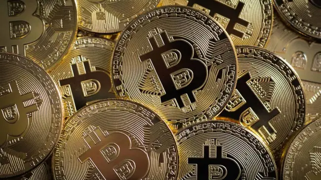 Bitcoin se ha convertido en el símbolo de las criptomonedas. Foto Pixabay