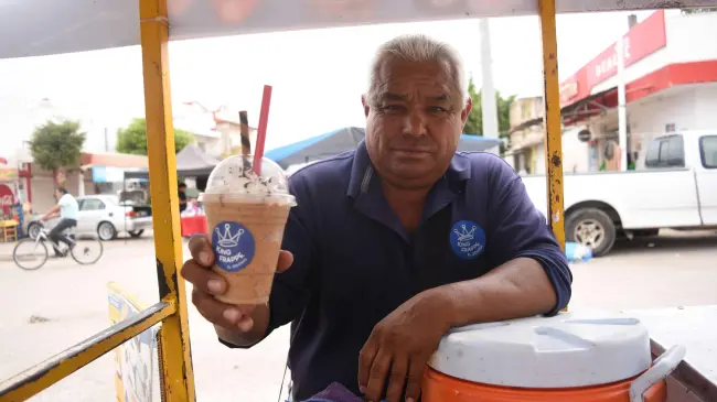 “Polo” recorre los mercados sobre ruedas en distintos sectores de la capital sinaloense para brindarte lo mejor en frescura y sabor.