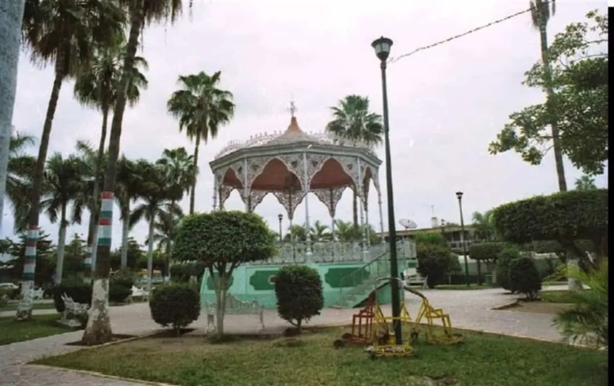 El Kiosco original de Culiacán, ahora se encuentra en Quilá.