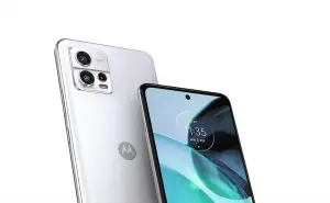 Celulares de gama media con precio económico en Mercado Libre; Motorola Moto G72 y Moto G23