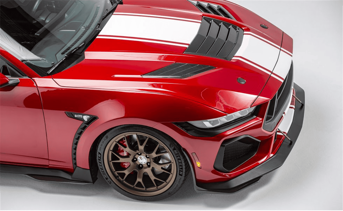 Shelby Super Snake 2024 cuenta con fibra de carbono en su exterior | Imagen: Ford