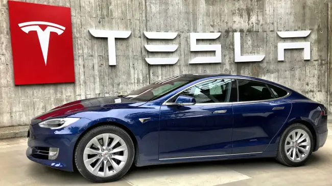Tesla bajará los precios por medidas cautelares | Imagen: Tesla Fans Schweiz