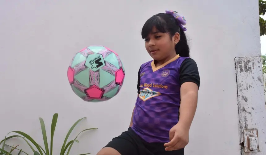 América Valentina es una estrella en el futbol.