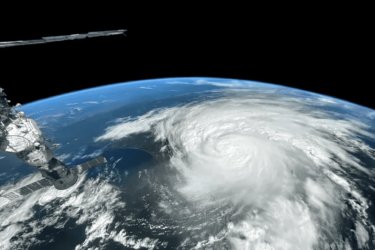 Los expertos indican que la temporada de huracanes iniciará en mayo. Foto: EFE/ NASA
