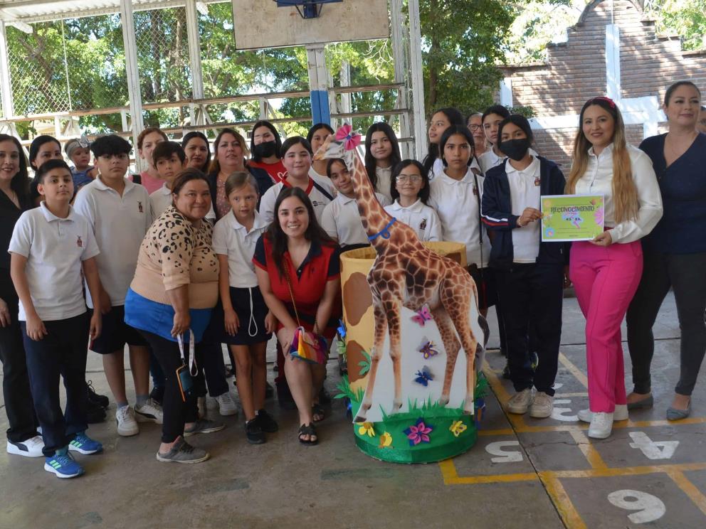 Fomentan la creatividad y el cuidado del planeta en la escuela primaria Profesor Benito Fentanes"en Culiacán