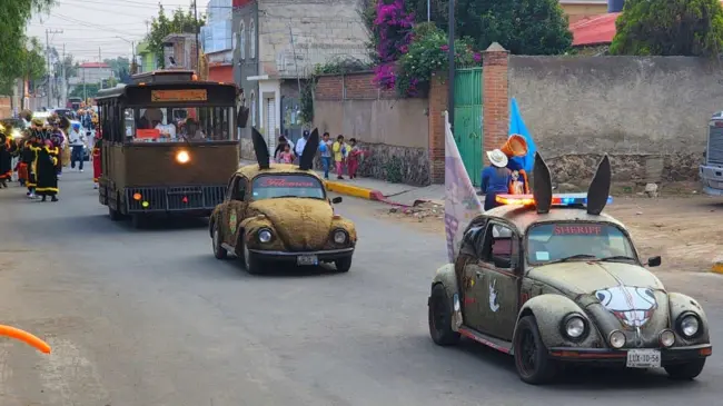 Feria Nacional del Burro en Otumba 2024, inició este sábado con un desfile. Foto: Cortesía