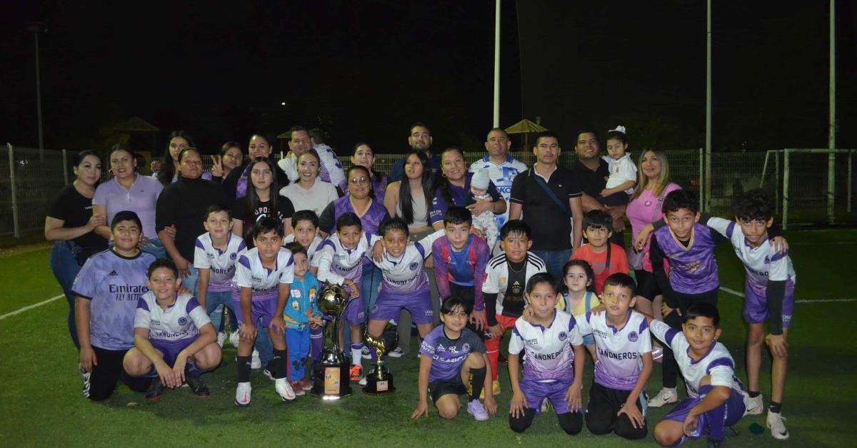 Campeones del Torneo Municipal Fut 7 en Culiacán