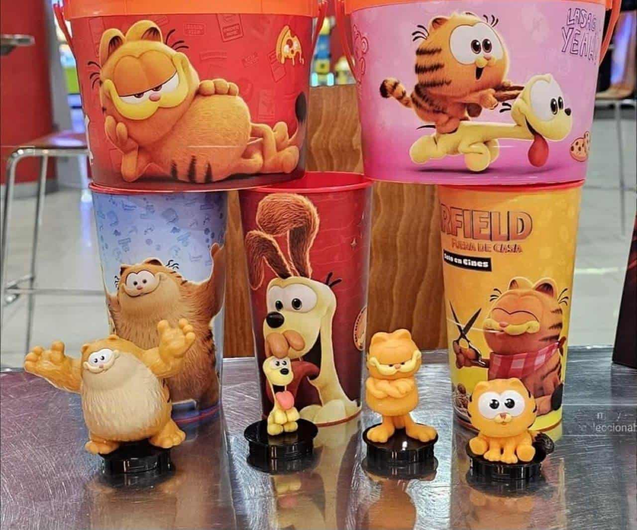 Los modelos de vasos y cubetas palomeras de Garfield: Fuera de Casa
