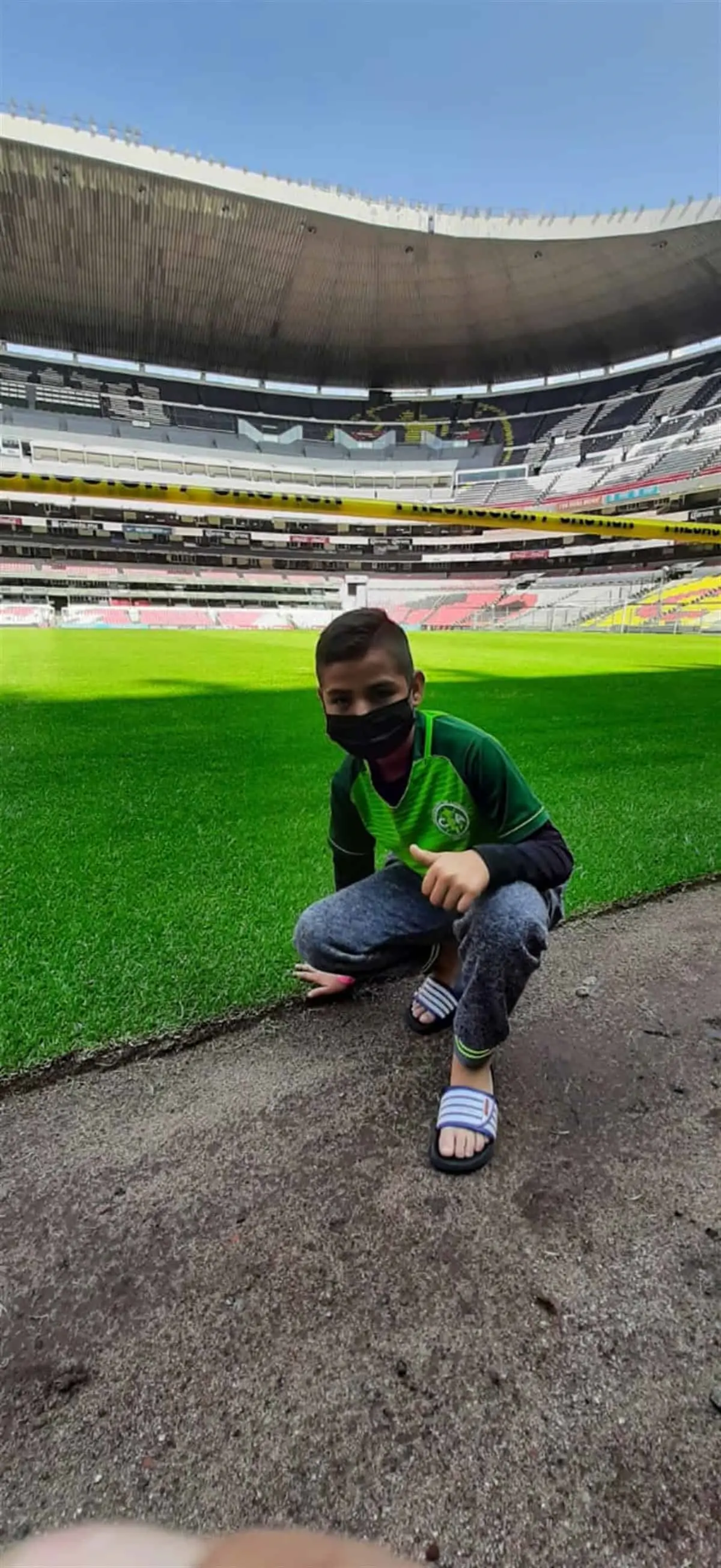 Jesús Osmin en el Estadio Azteca