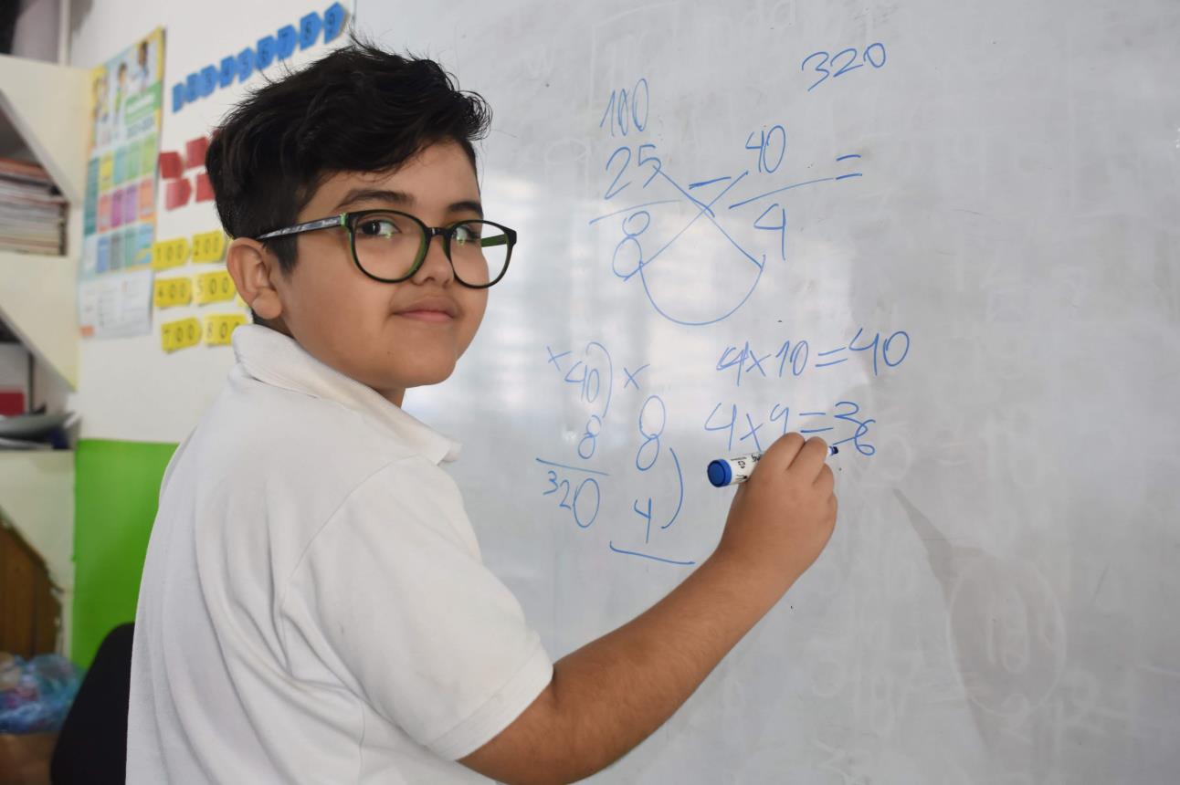 Lian Martínez Lizárraga es un pequeño genio de las matemáticas en Villaverde.