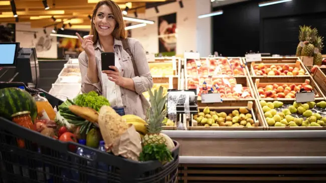 Consulta la lista de ofertas que tendrá La Comer para este Miércoles de Plaza, del 1 de mayo. Foto: Freepik