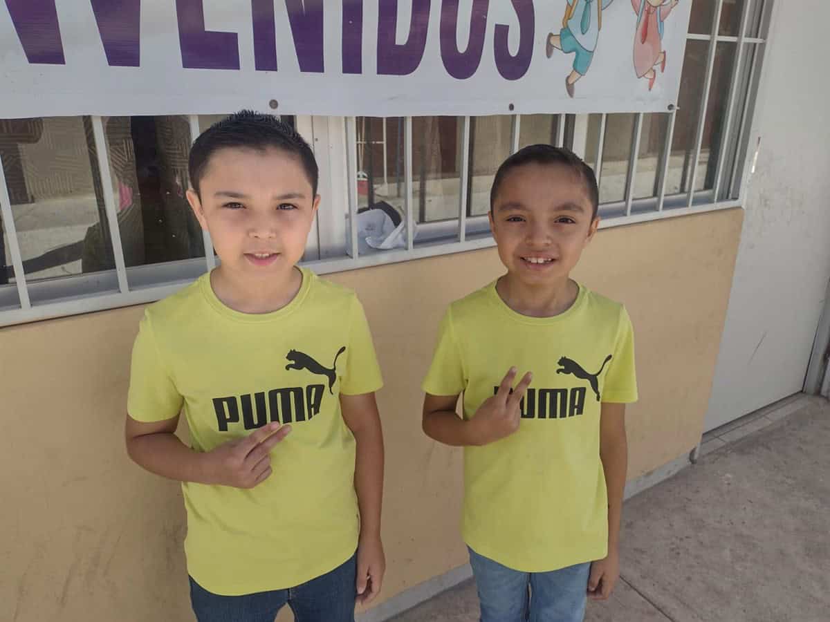Jorge y Emiliano Martínez Mapula, son niños disciplinados e inteligentes.