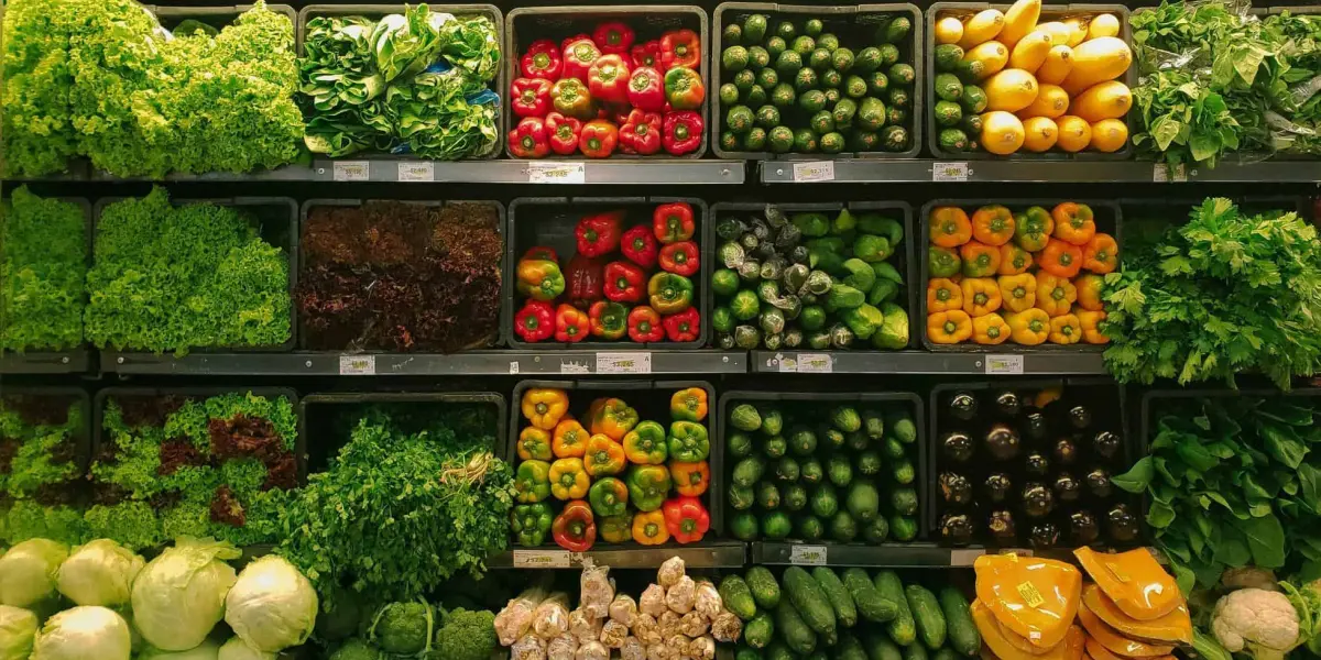 Bodega Aurrera ya publicó sus ofertas para este 1 y 2 de mayo de 2024. Foto: Unplash