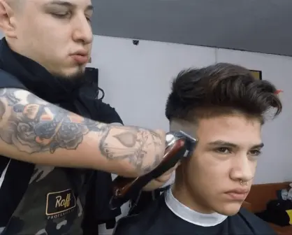 Conoce al barbero argentino sin manos que causa furor en las redes