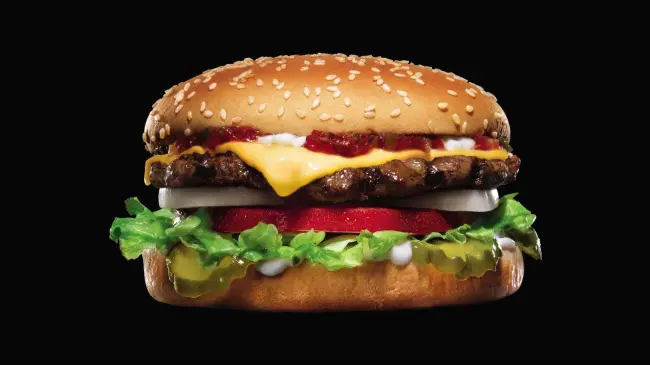 Cuánto cuesta la Famous Star con queso en Carls Jr Pachuca. Foto Carls Jr