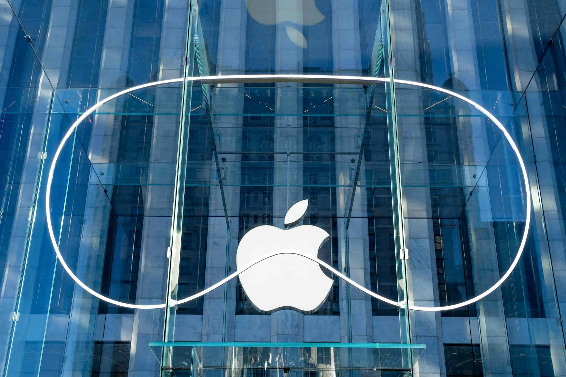 Los rivales de Apple se renuevan para desafiar al iPhone y Vision Pro