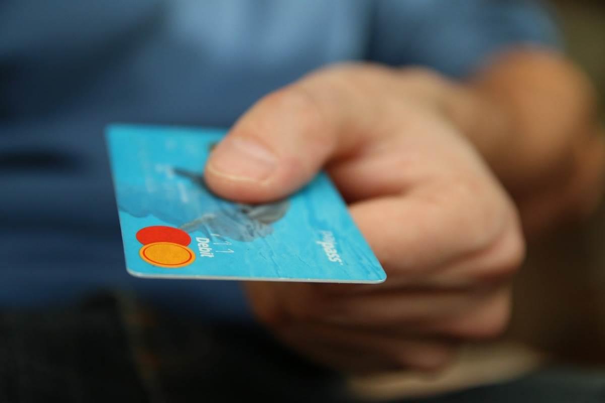 ¿Se puede hacer transferencia con tarjetas de crédito?
