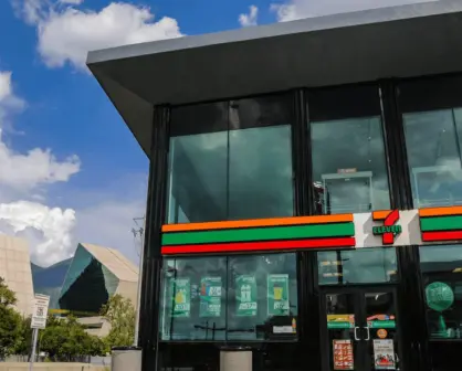 ¿Por qué es tan famoso el Seven Eleven frente al Tec de Monterrey en Monterrey?