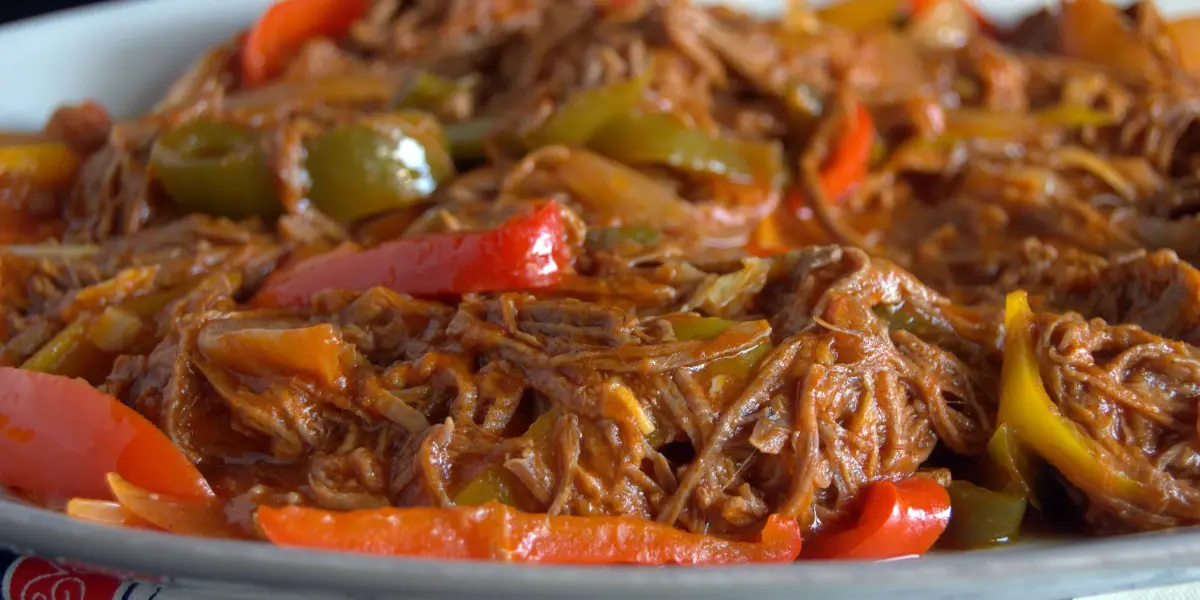 Ropa vieja, un platillo con mucho sabor que se consume en México. Foto: La Cocina de Vero