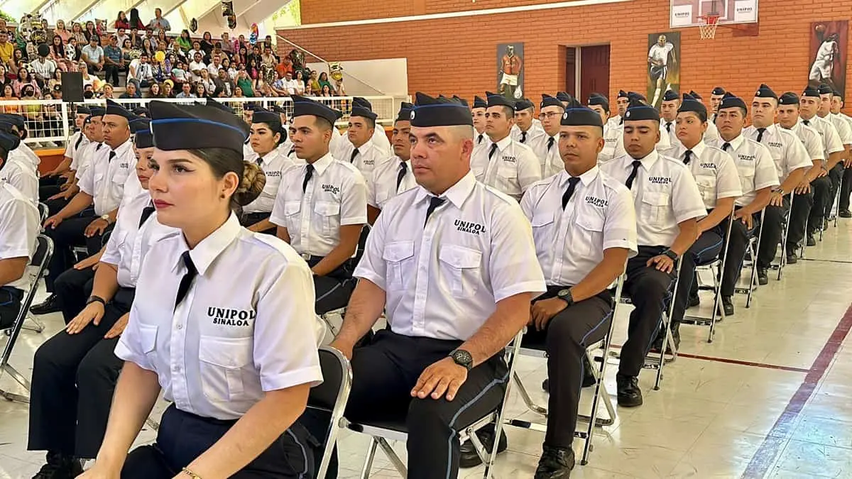 Polciías graduados