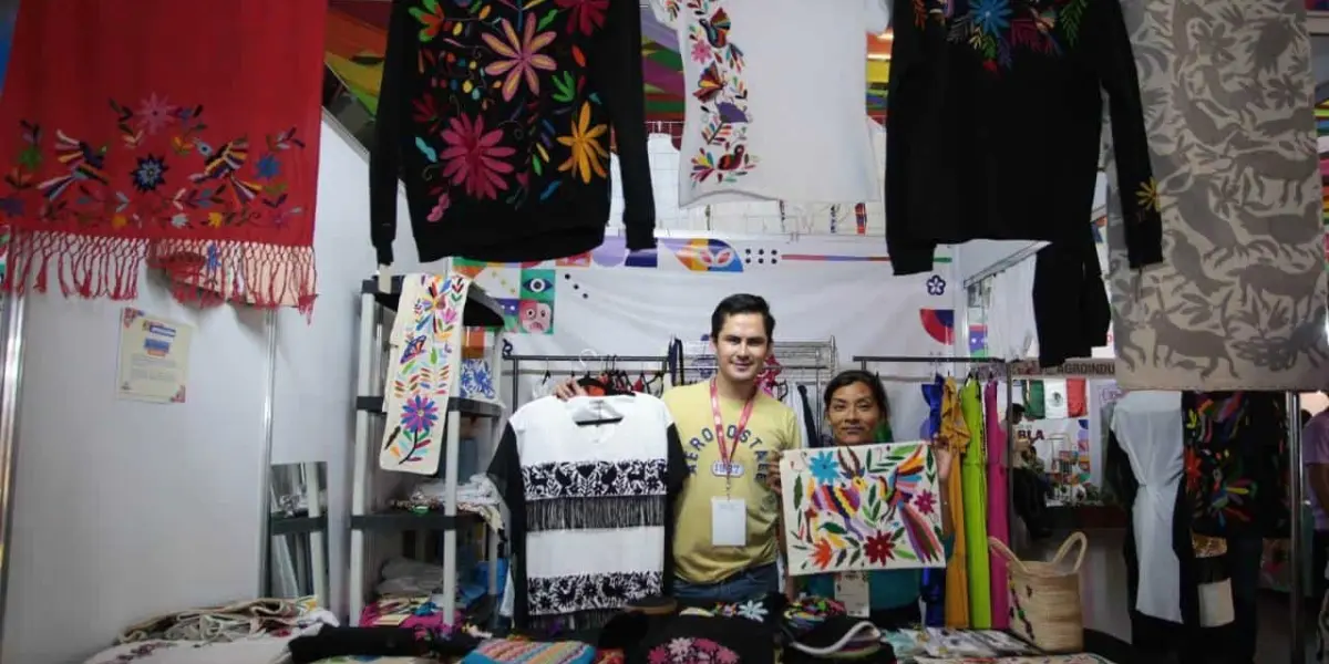 Los artesanos de Tepeyahualco y Zacapoaxtla, presentes en la Feria de Puebla 2024. Foto: Cortesía