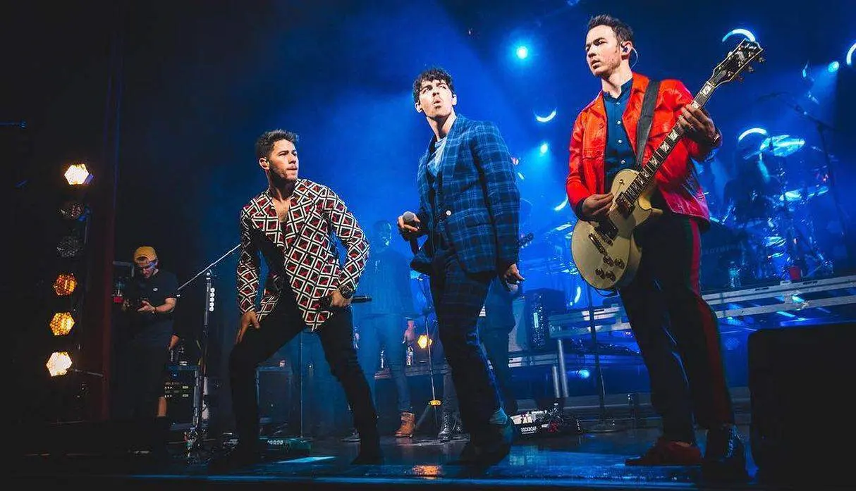 Se posponen los conciertos de los Jonas Brothers 