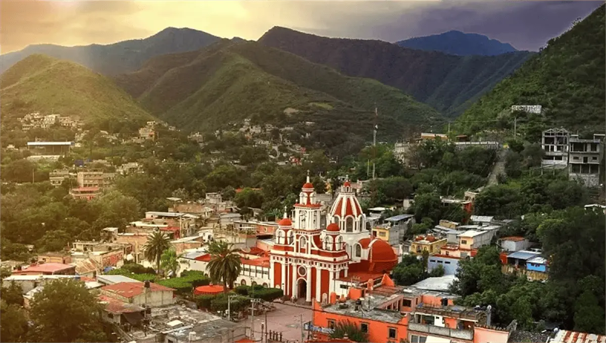 El pueblo mágico Xichú está muy cerca de la CDMX | Imagen: SHUTTERSTOCK 