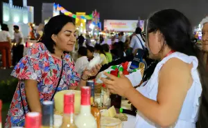 Presentan Tepeyahualco y Zacapoaxtla sus quesos, y textiles artesanales en Feria de Puebla 2024