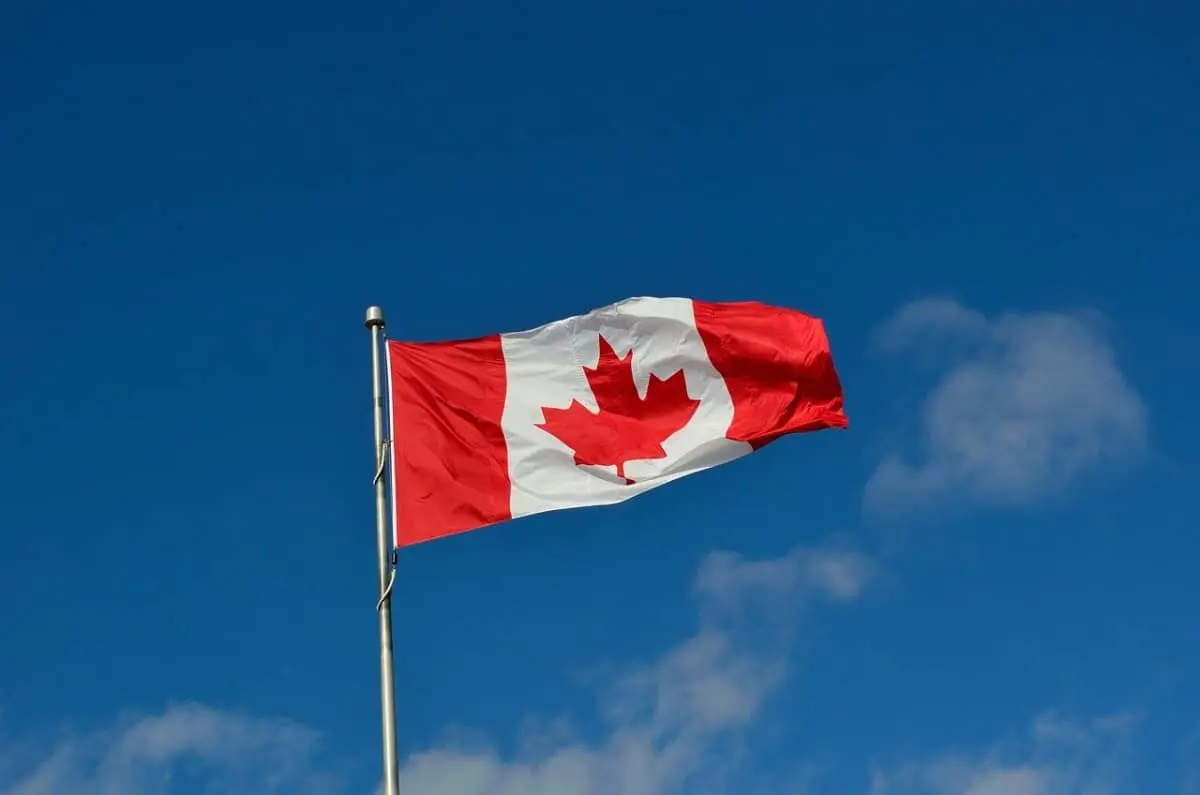 Cómo solicitar la visa canadiense en línea